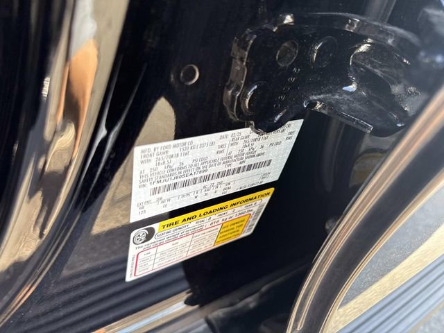 Certified 2025 Ford Expedition Active image 27