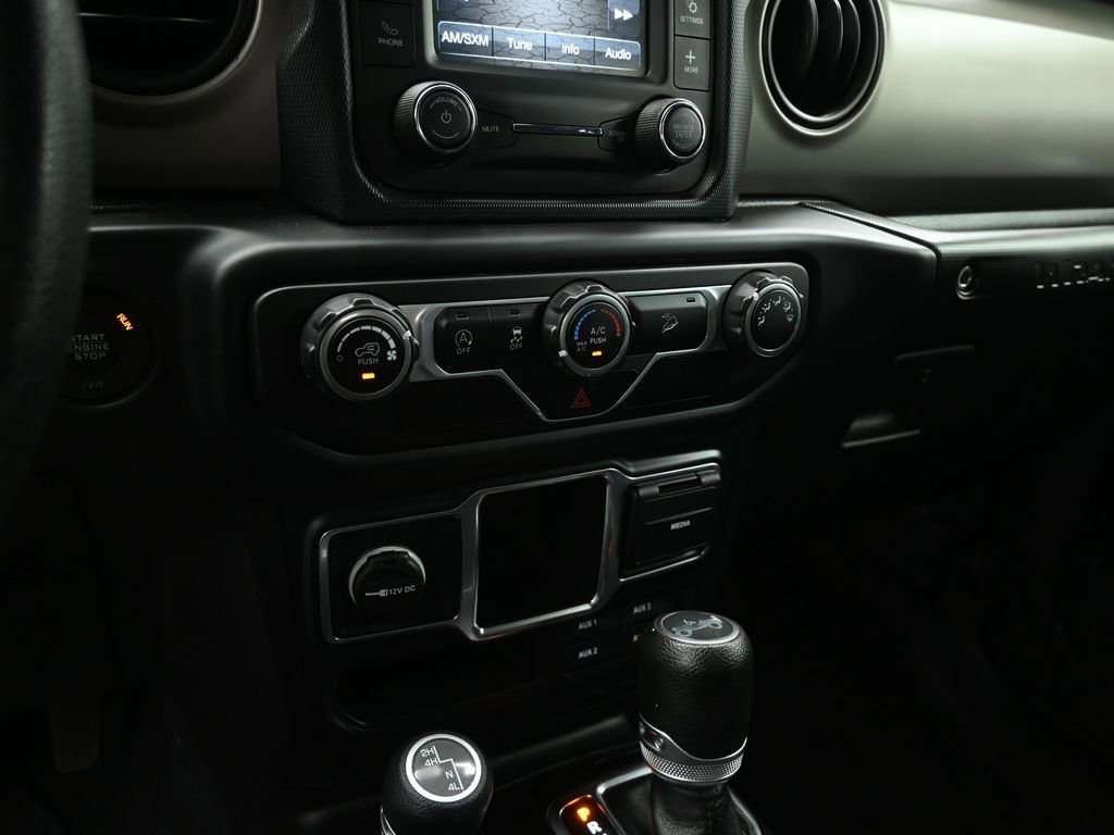 Used 2018 Jeep Wrangler Unlimited Sport image 13