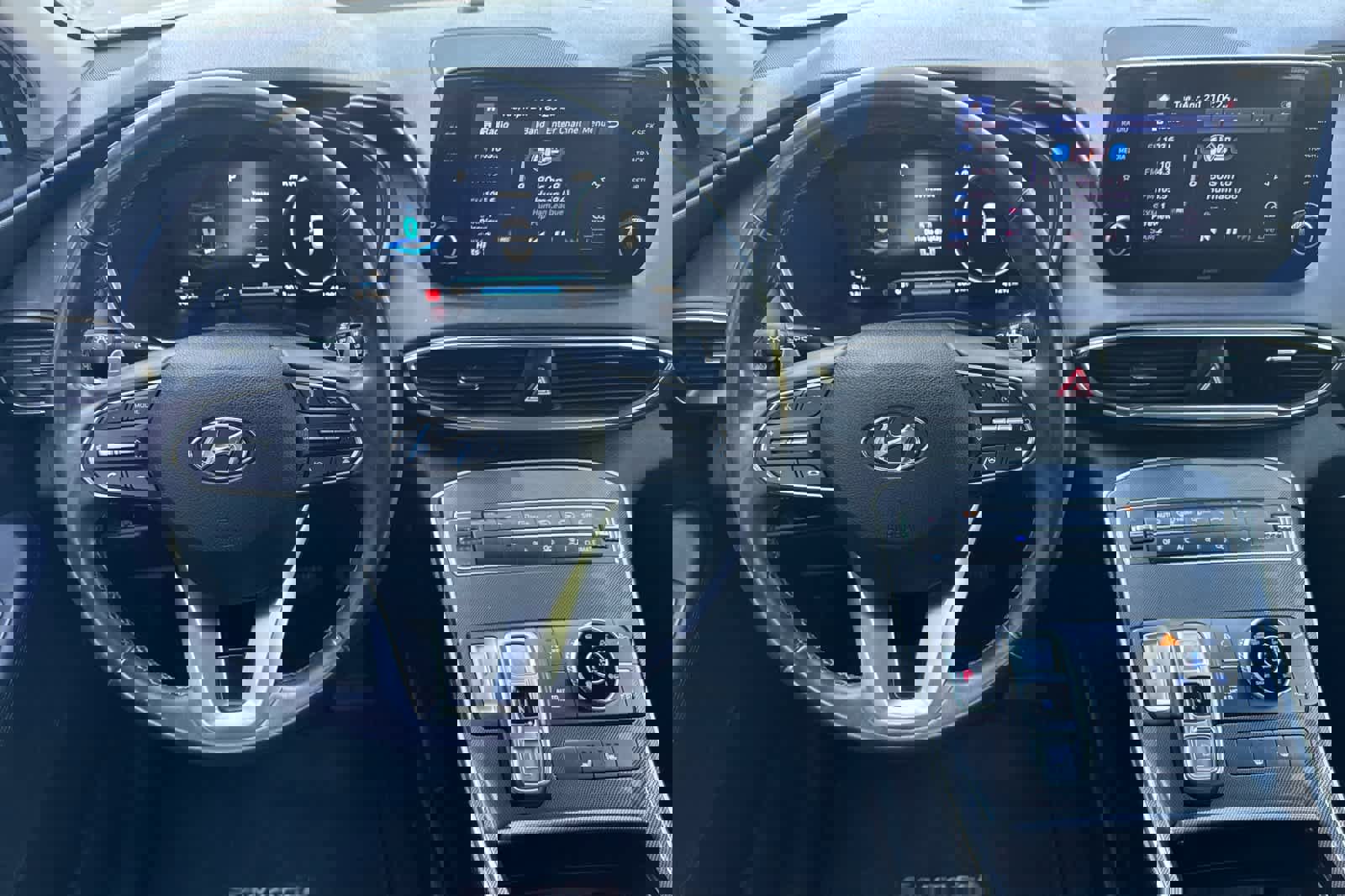 Used 2021 Hyundai Santa Fe SEL w/ Convenience Package image 14