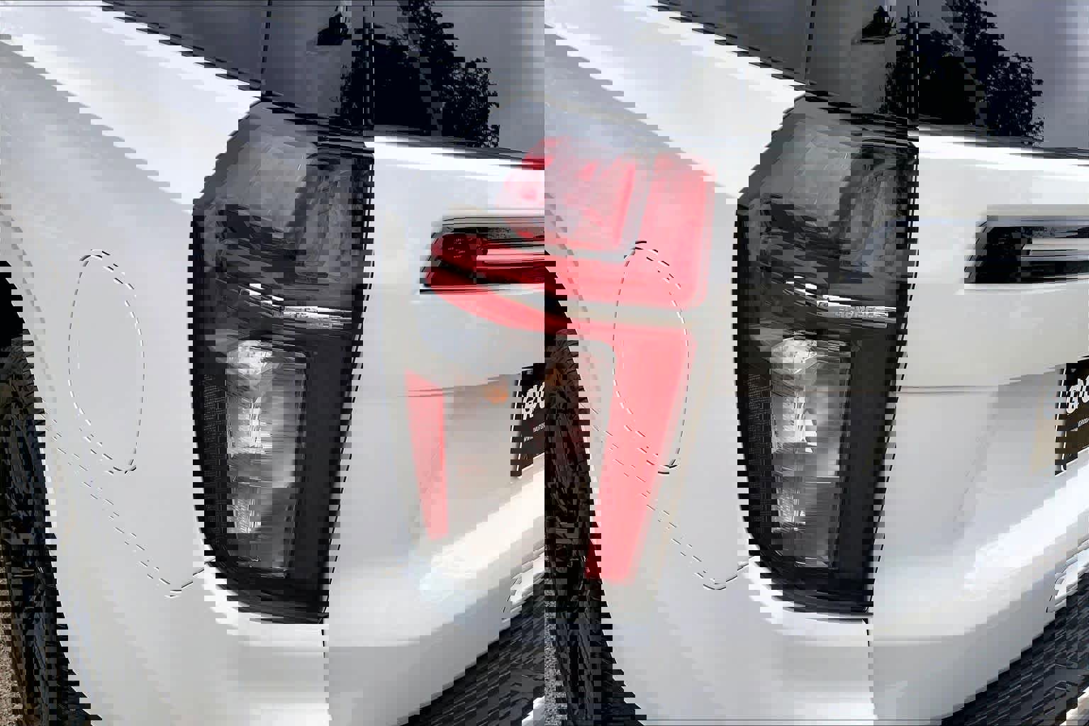 Used 2023 Chevrolet Tahoe Z71 w/ Luxury Package image 29