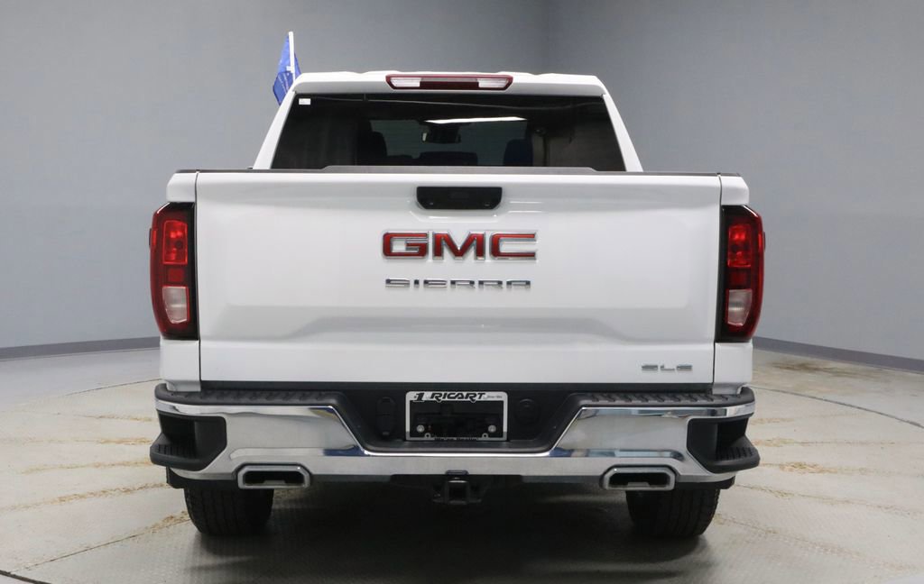 Used 2023 GMC Sierra 1500 SLE image 4