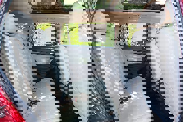 Used 2019 Volkswagen Tiguan SE AWD/4WD image 14