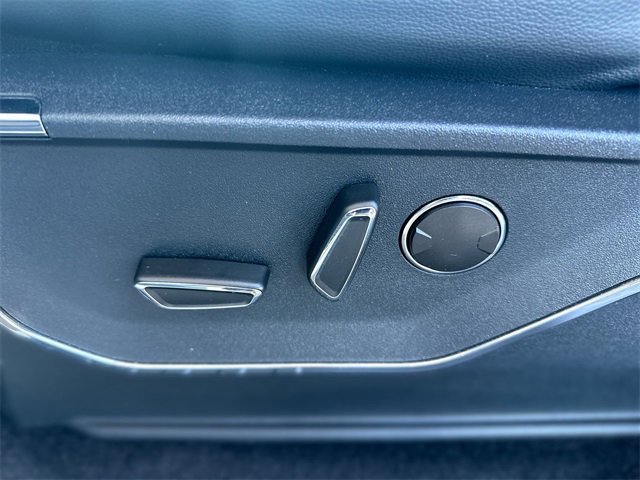 Certified 2022 Ford F150 Lariat w/ Equipment Group 502A High image 13