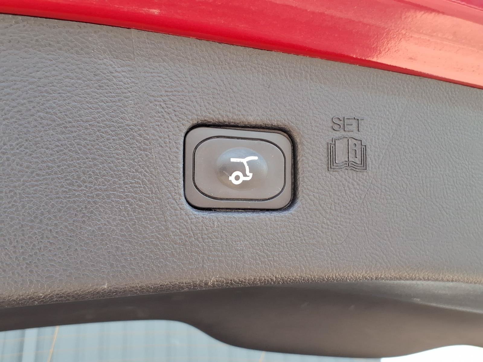 Certified 2023 Ford Edge ST-Line AWD/4WD image 12