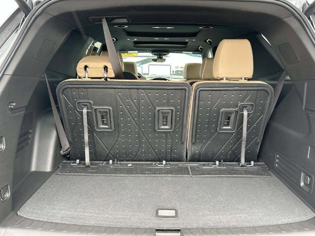 Used 2023 Chevrolet Traverse Premier w/ LPO, Floor Liner Package FWD image 21