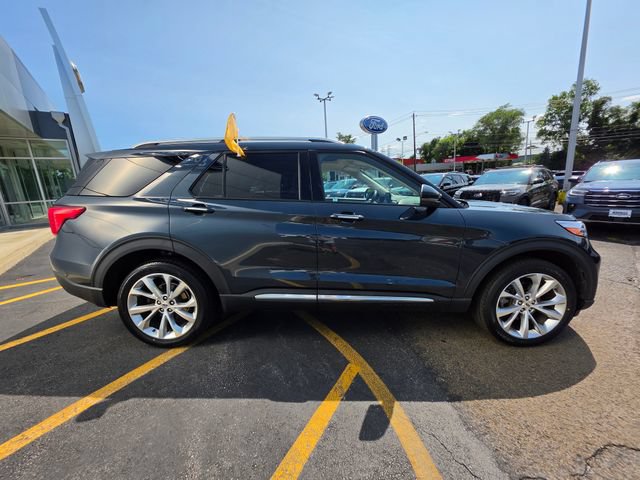 Certified 2023 Ford Explorer Platinum w/ Technology Package AWD/4WD image 10