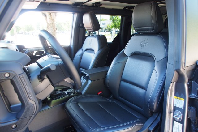 Certified 2025 Ford Bronco Badlands AWD/4WD image 16