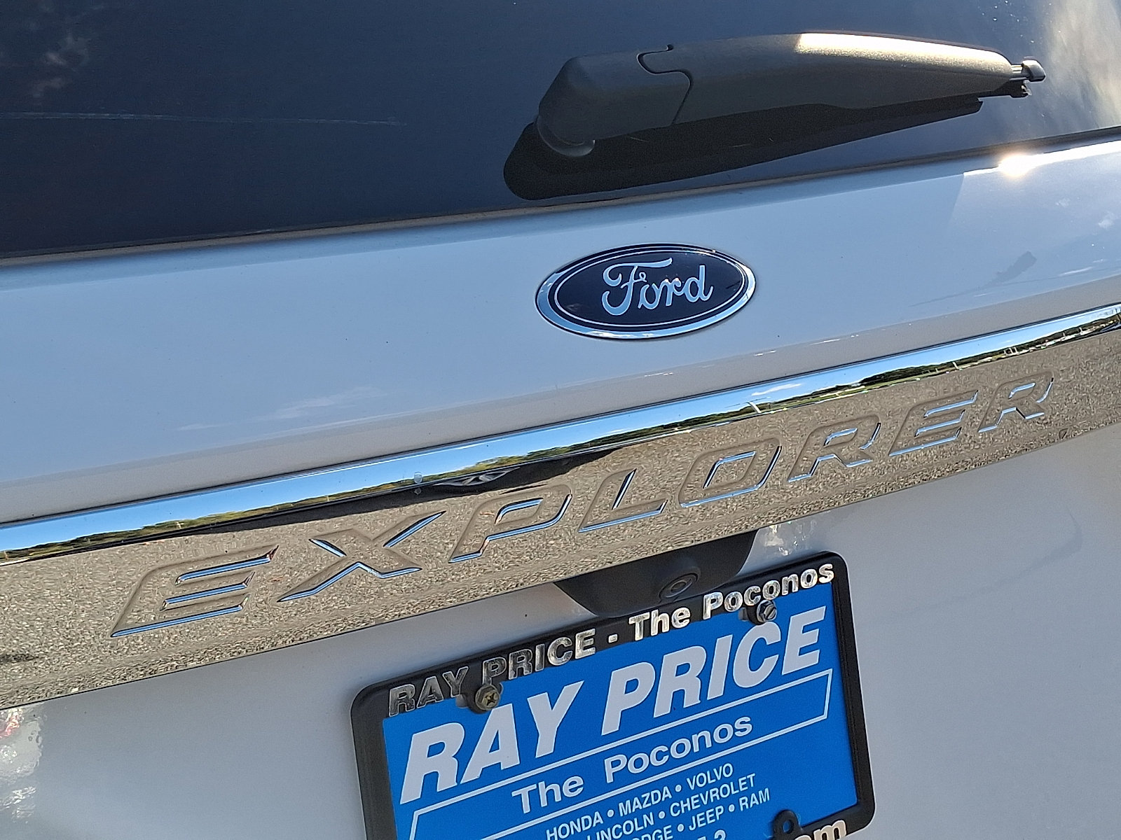 Certified 2023 Ford Explorer XLT AWD/4WD image 31