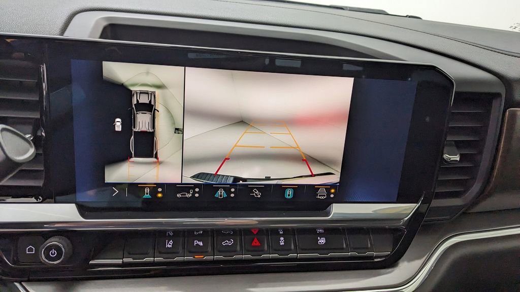 Used 2024 Chevrolet Silverado 3500 High Country w/ High Country Premium Package image 29