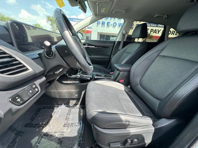 Used 2025 Kia Seltos EX AWD/4WD image 15