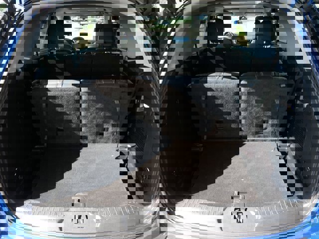 Certified 2022 Ford Explorer XLT w/ Equipment Group 202A image 10