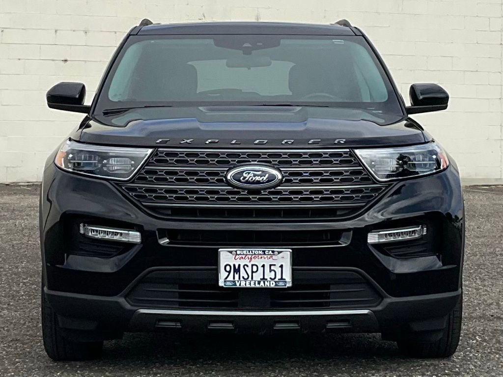 Certified 2024 Ford Explorer XLT w/ Equipment Group 202A image 93