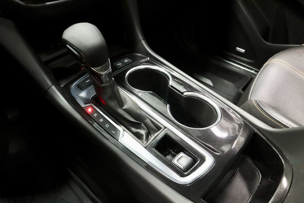 Used 2022 Chevrolet Equinox Premier AWD/4WD image 36