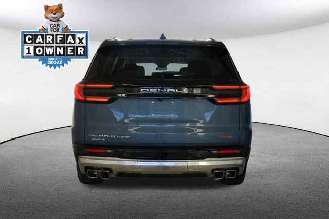 Used 2024 GMC Acadia Denali AWD/4WD image 11