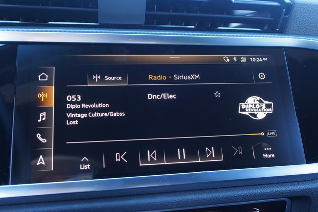 Used 2021 Audi Q3 2.0T Premium Plus w/ Premium Plus Package image 26