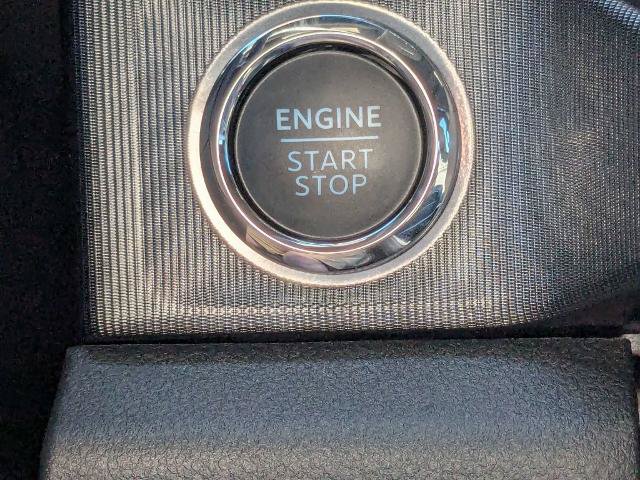 Certified 2026 Ford F250 Platinum AWD/4WD image 32