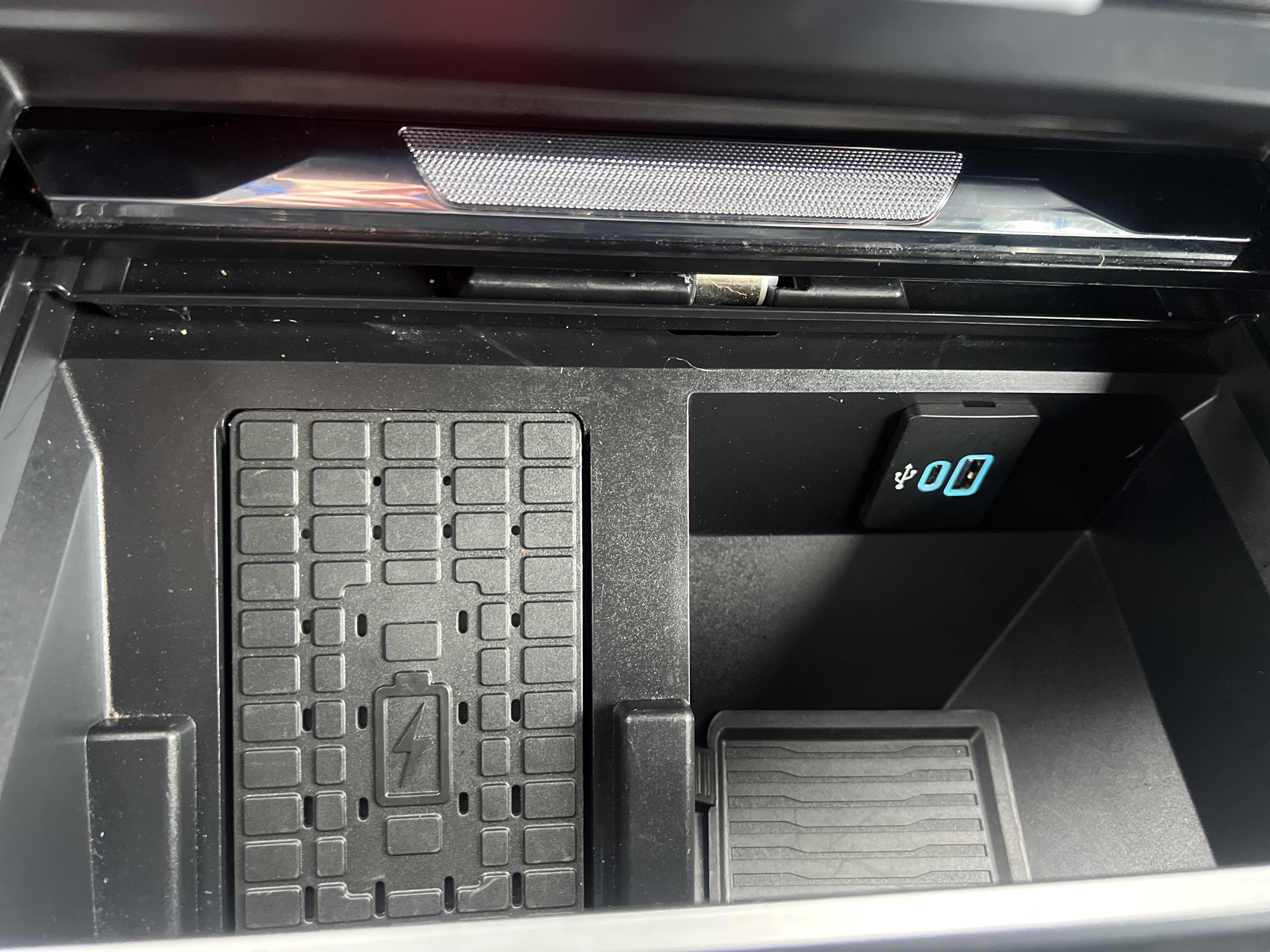 Certified 2025 Ford F350 Lariat AWD/4WD image 25