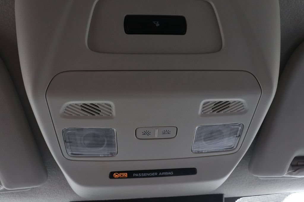 Certified 2025 Ford Transit 250 Low Roof w/ Exterior Upgrade Package RWD image 18