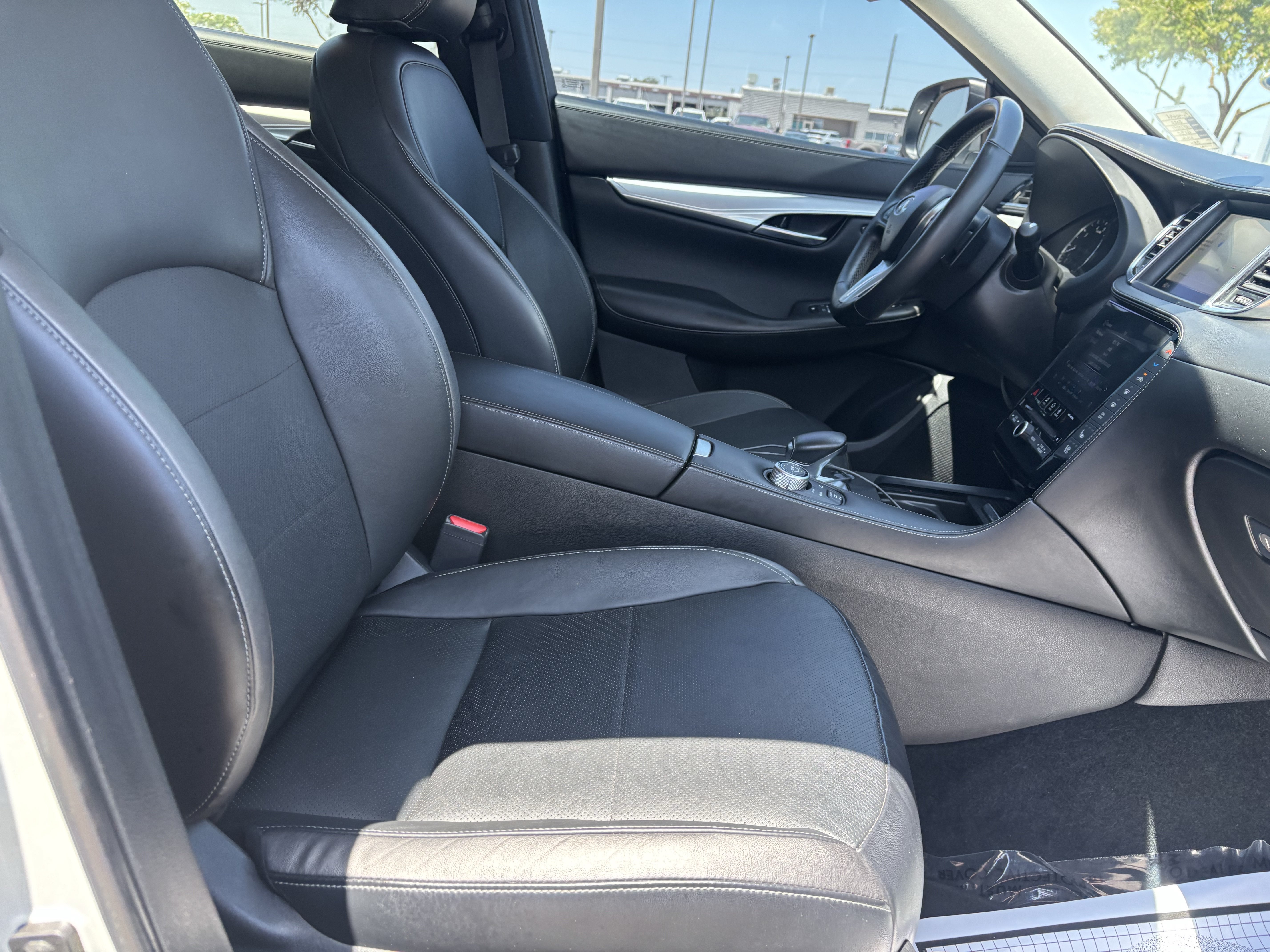 Used 2022 INFINITI QX50 Essential FWD image 25