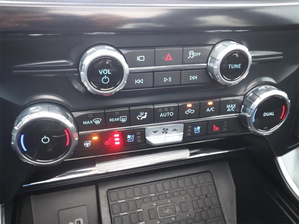 Certified 2025 Ford F150 Raptor w/ Equipment Group 803A Raptor R image 23