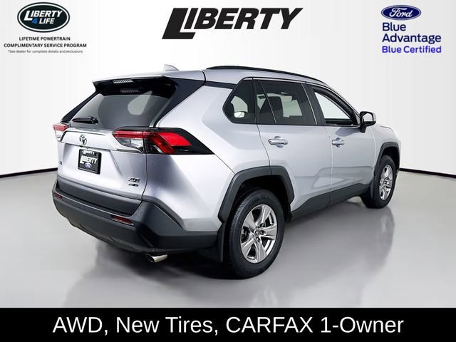 Used 2022 Toyota RAV4 XLE image 3