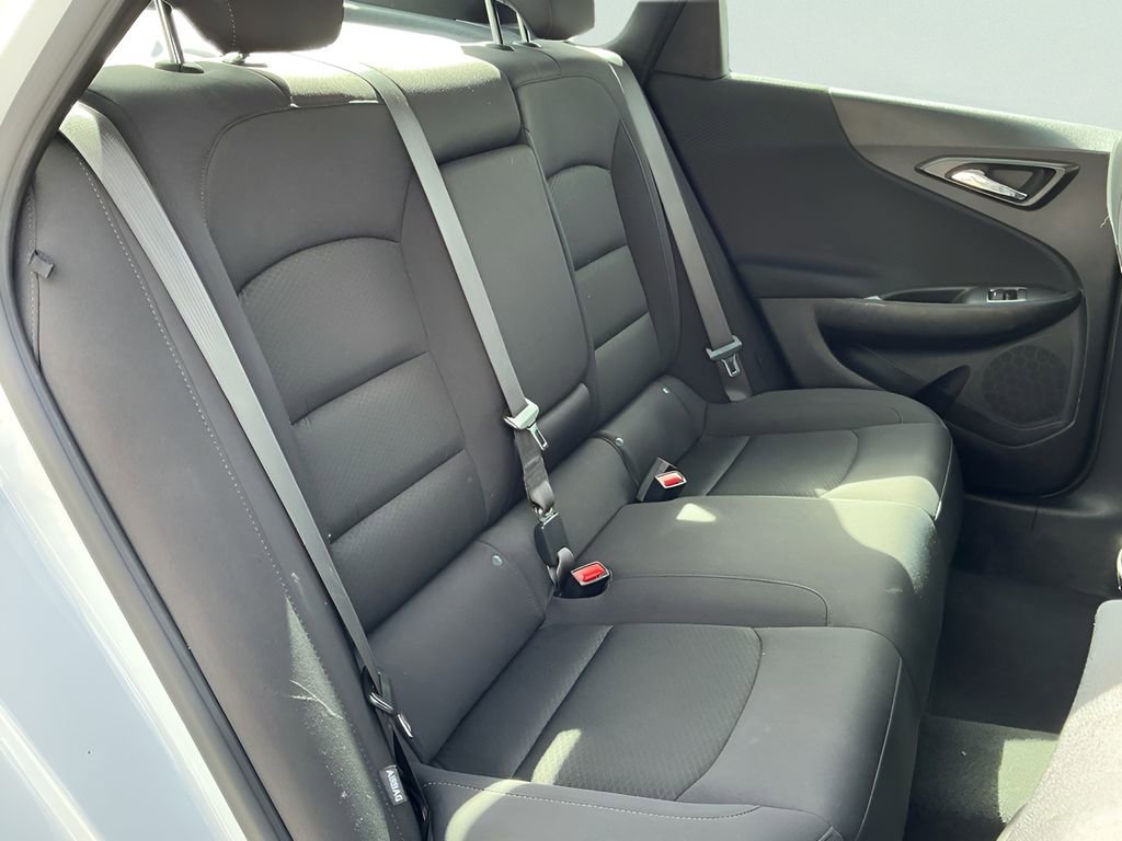 Used 2024 Chevrolet Malibu LT image 18