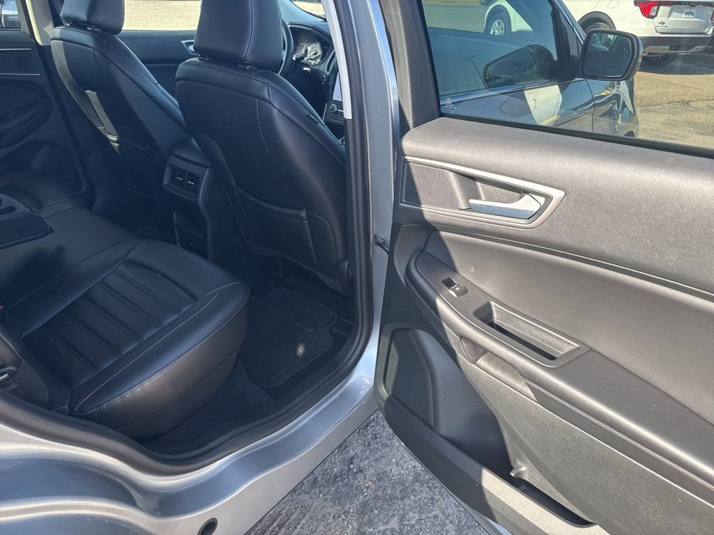 Certified 2024 Ford Edge SEL AWD/4WD image 39