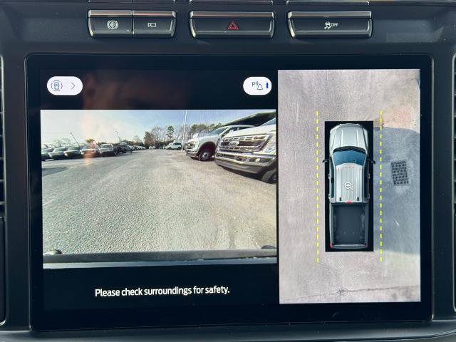 Certified 2024 Ford F250 Lariat w/ Black Appearance Package image 22