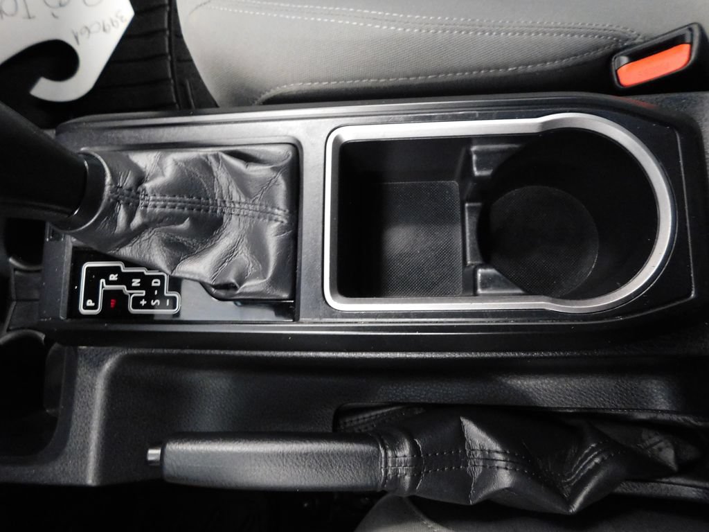 Used 2020 Toyota Tacoma SR w/ SR Convenience Package AWD/4WD image 26