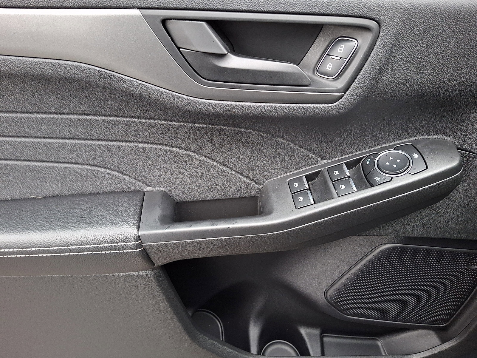 Certified 2024 Ford Escape Active w/ Tech Pack #1 image 15