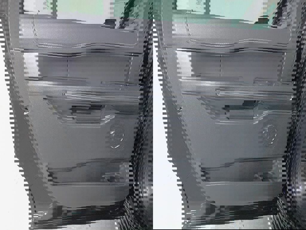 Certified 2023 Ford Expedition Max XLT image 25