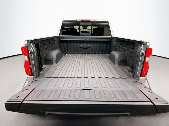 Used 2025 Chevrolet Silverado 1500 High Country w/ High Country Premium Package AWD/4WD image 28