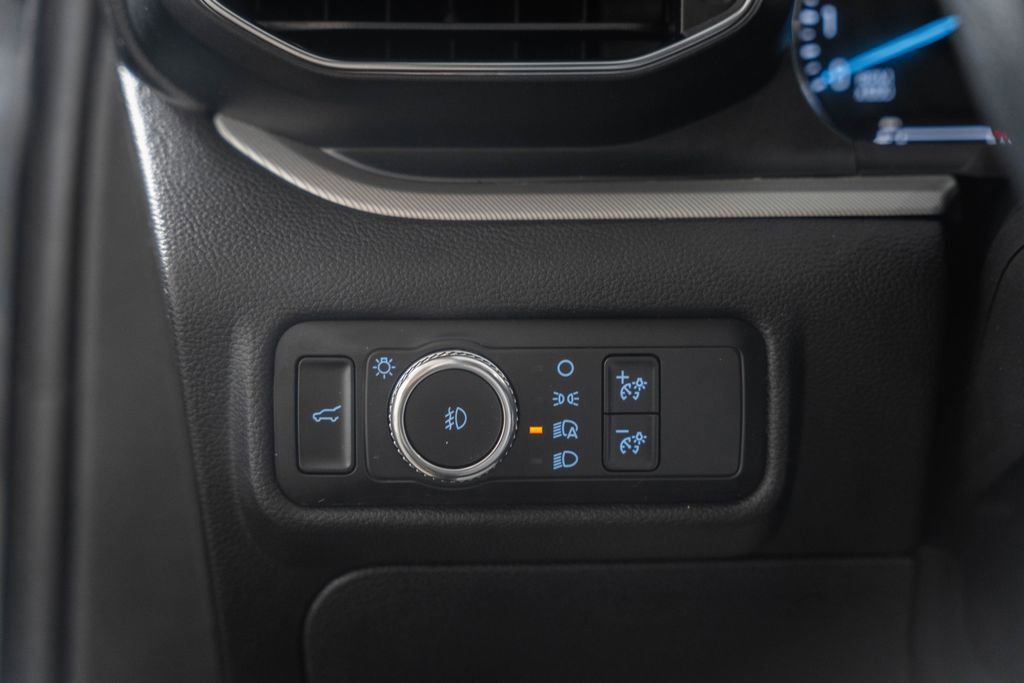 Certified 2021 Ford Explorer XLT w/ Equipment Group 202A image 44