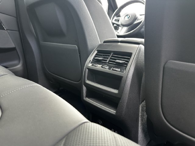 Used 2024 BMW X5 xDrive40i w/ M Sport Package AWD/4WD image 40