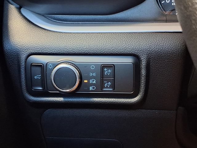 Certified 2024 Ford Explorer XLT AWD/4WD image 19