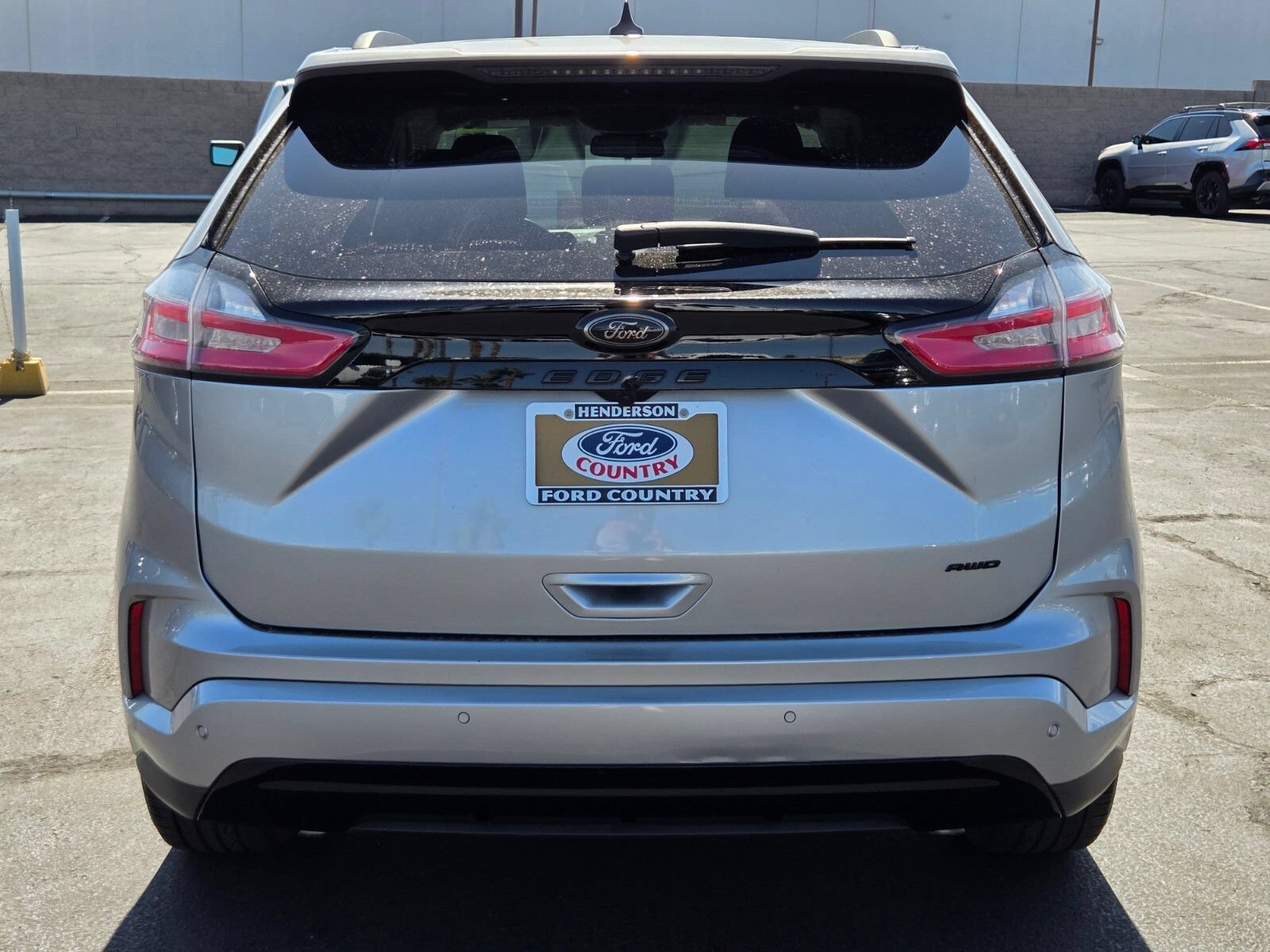 Certified 2023 Ford Edge SE w/ Black Appearance Package AWD/4WD image 5
