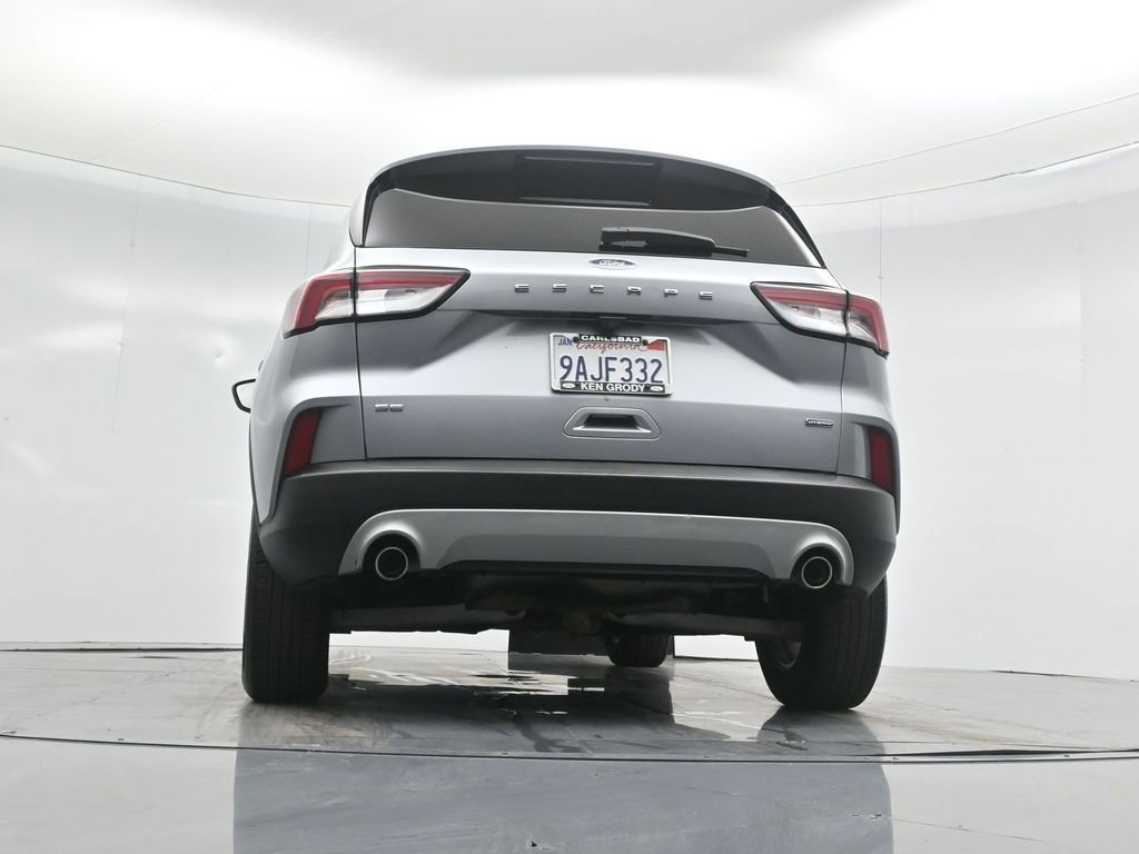 Certified 2022 Ford Escape SE image 16