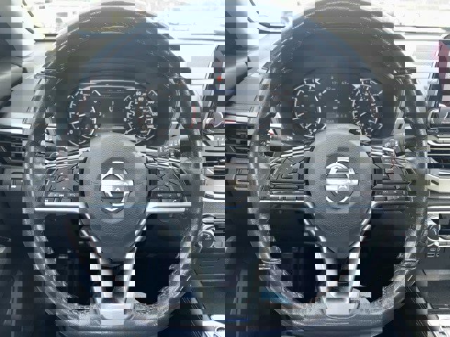 Used 2024 Nissan Altima 2.5 SR image 16