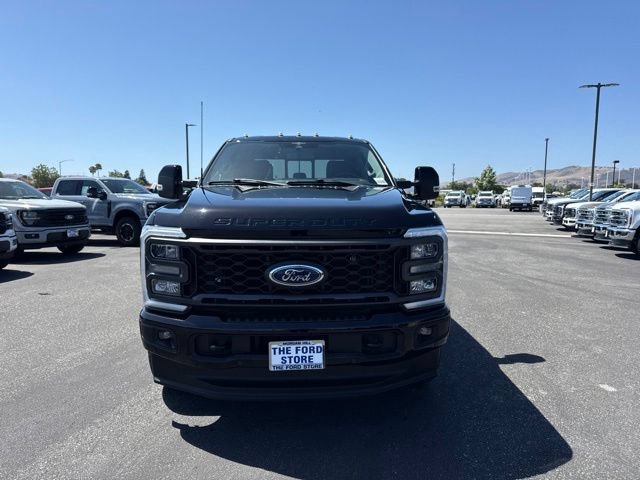 Certified 2023 Ford F250 Lariat w/ Lariat Ultimate Package AWD/4WD image 3