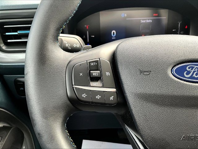 Certified 2025 Ford Maverick Lobo AWD/4WD image 12