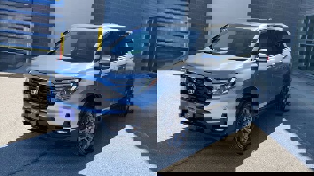 Used 2023 Honda Passport EX-L image 5