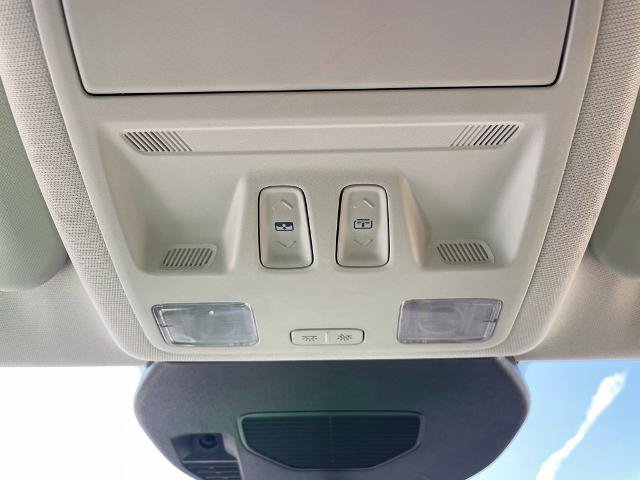 Certified 2025 Ford Escape SE FWD image 19