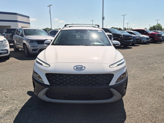 Used 2022 Hyundai Kona SEL w/ Cargo Package FWD image 9