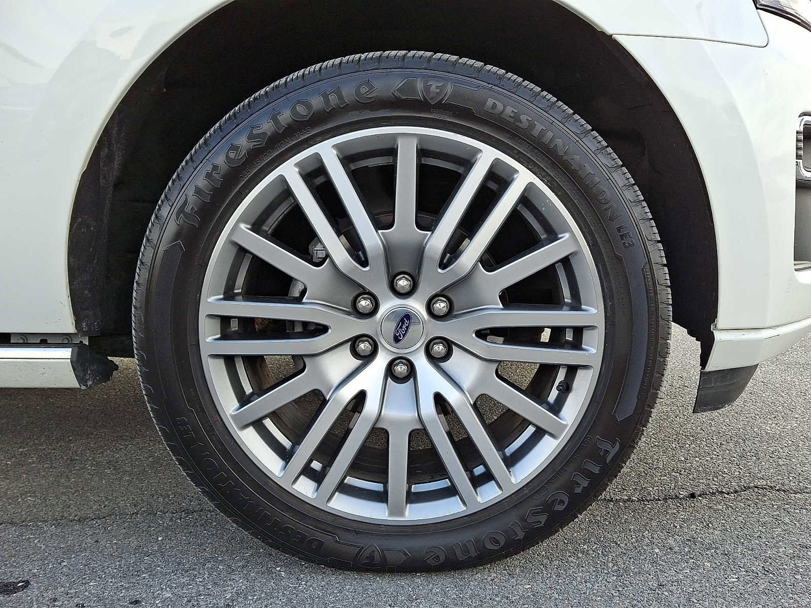 Certified 2022 Ford Expedition Max Platinum image 8