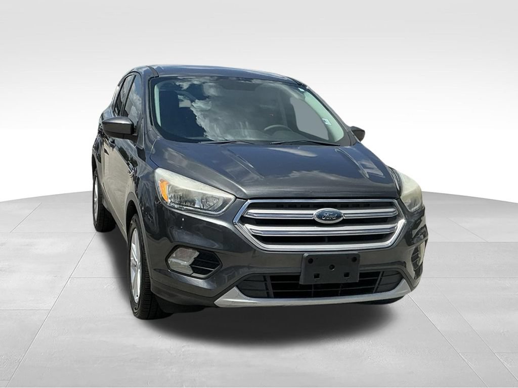 Certified 2019 Ford Escape SE FWD image 13
