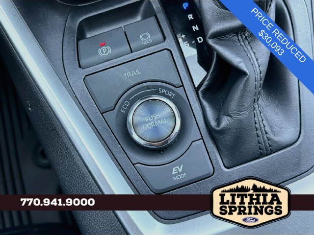 Used 2022 Toyota RAV4 XSE AWD/4WD image 29