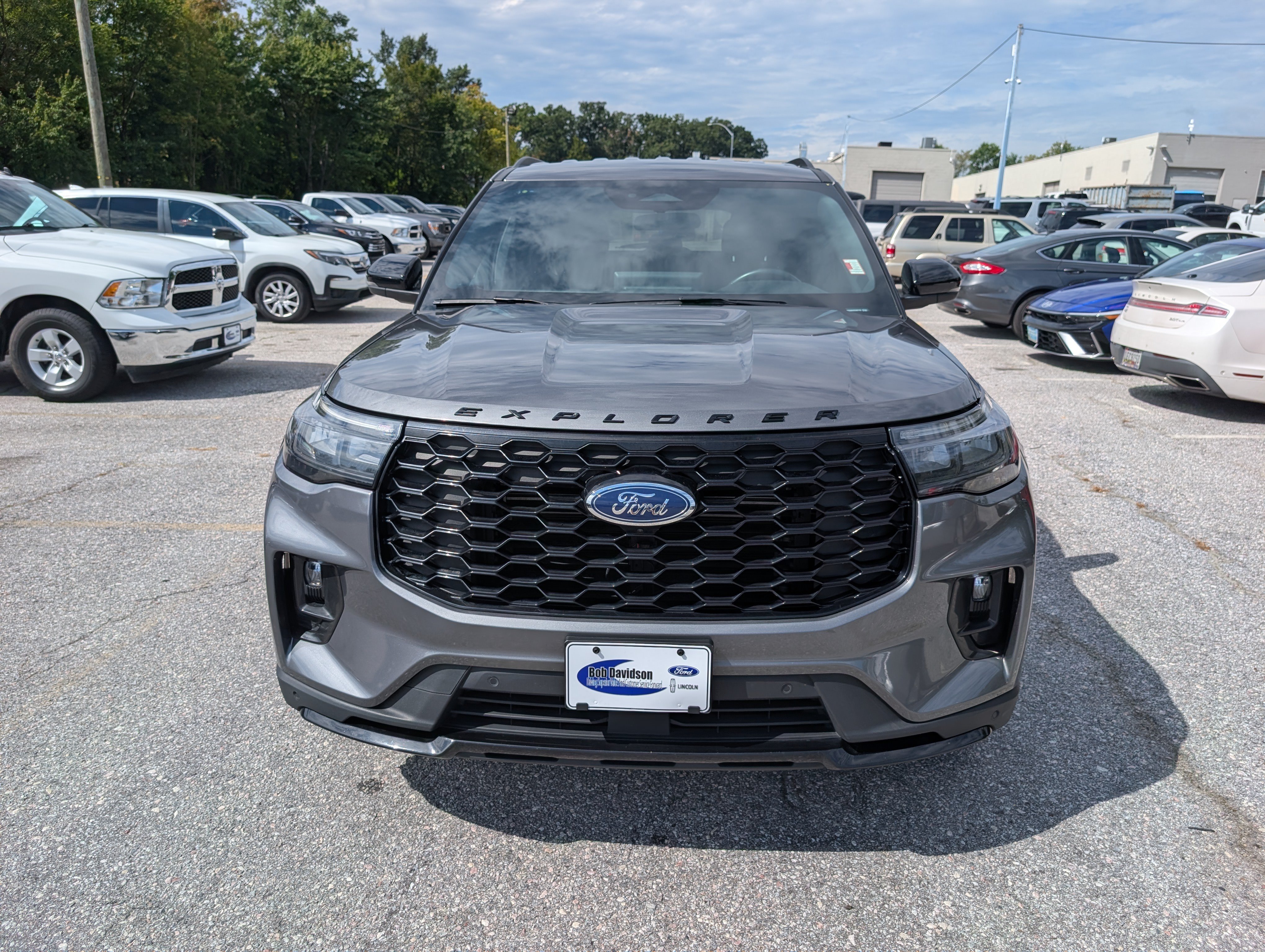 Certified 2025 Ford Explorer ST-Line w/ ST-Line Street Pack AWD/4WD image 10