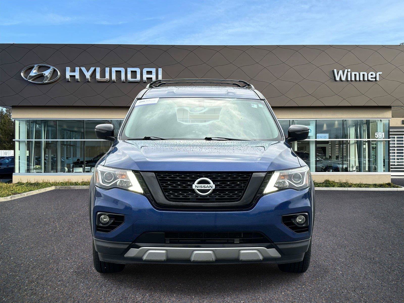 Used 2019 Nissan Pathfinder SV w/ Rock Creek Edition FWD image 7