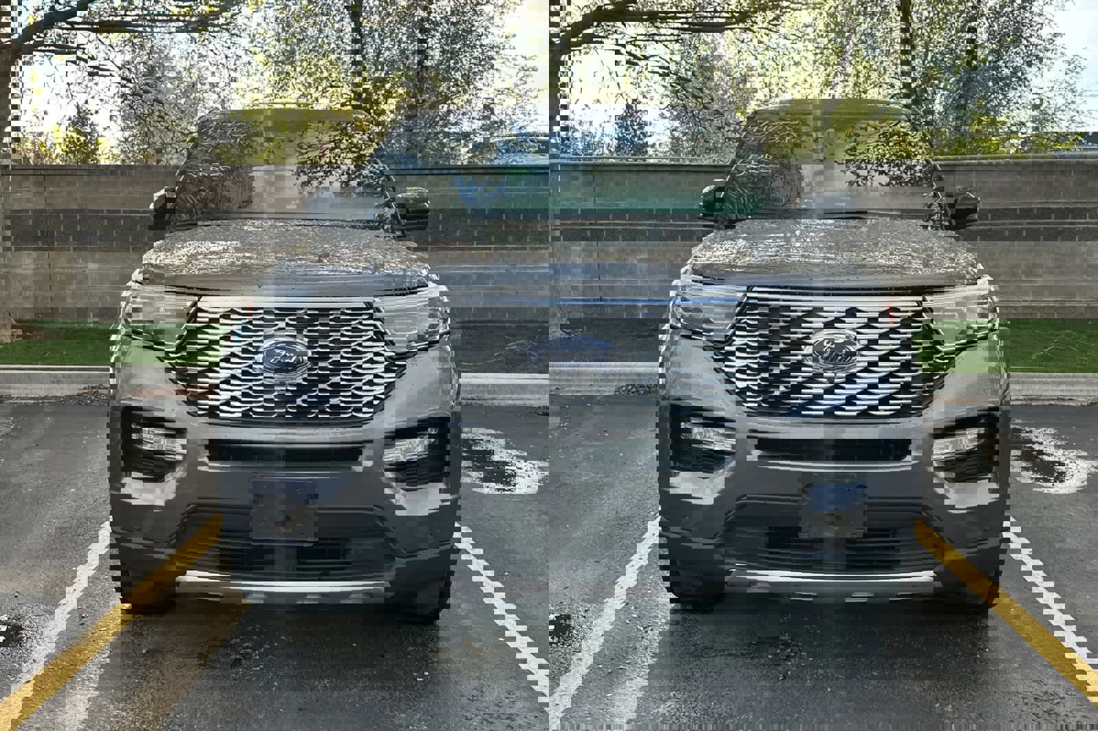 Certified 2022 Ford Explorer Platinum w/ Equipment Group 601A image 6