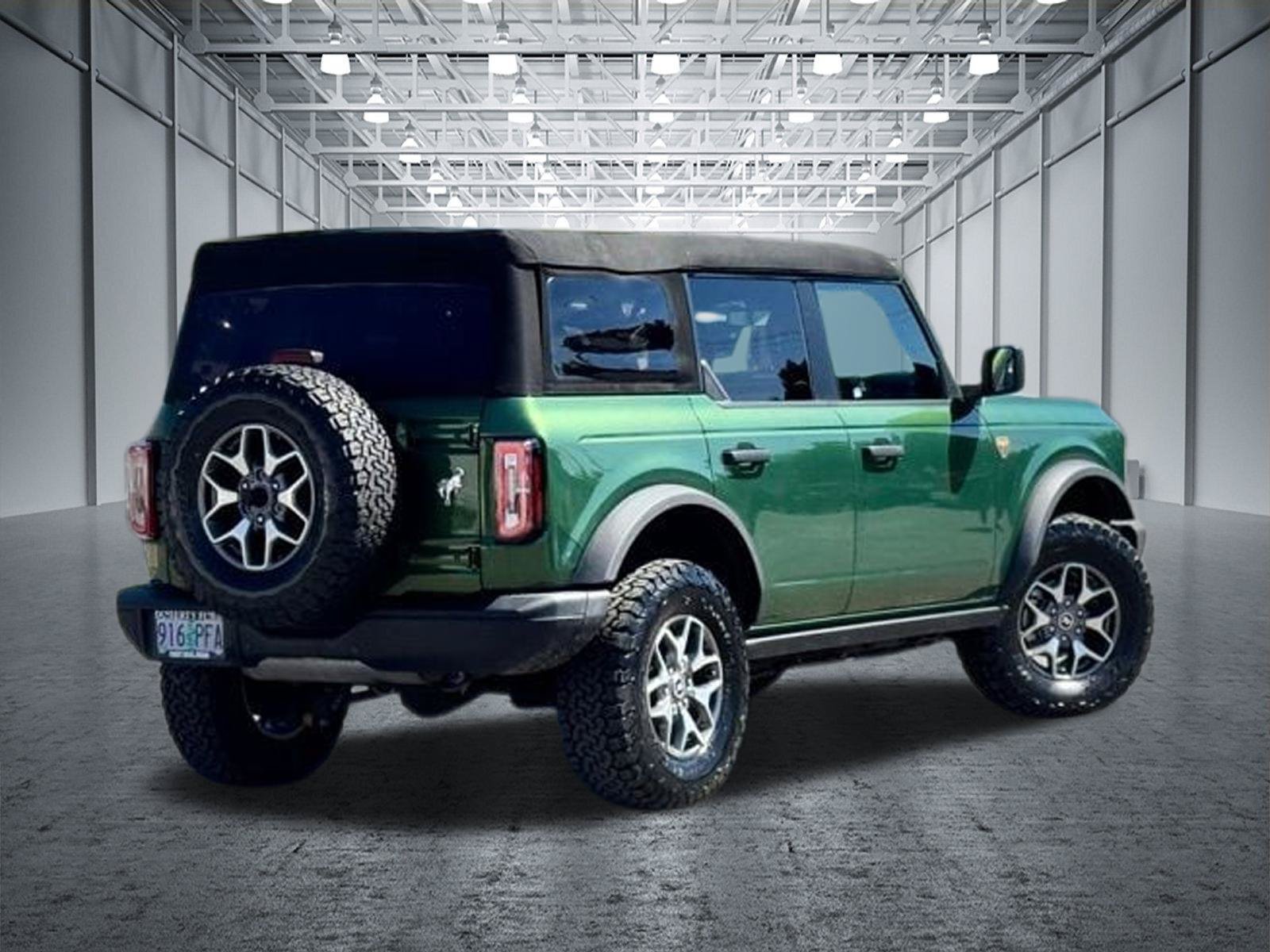 Certified 2023 Ford Bronco Badlands AWD/4WD image 12